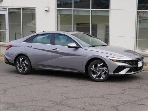 2025 Hyundai ELANTRA HEV Limited