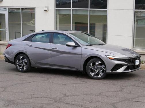 2025 Hyundai ELANTRA HEV Limited
