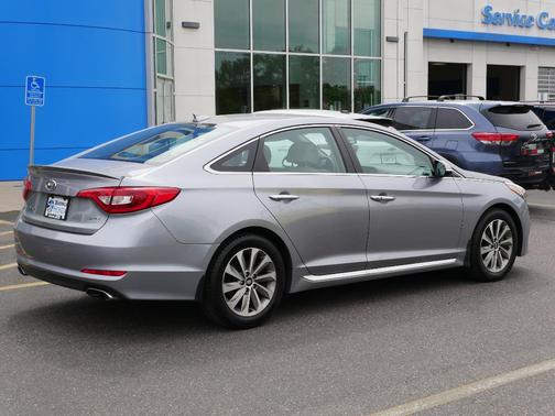 2017 Hyundai SONATA Sport
