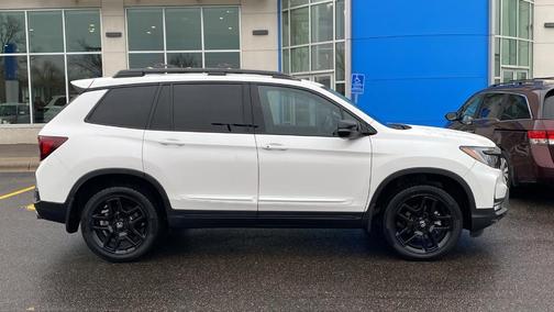 2024 Honda Passport Black Edition