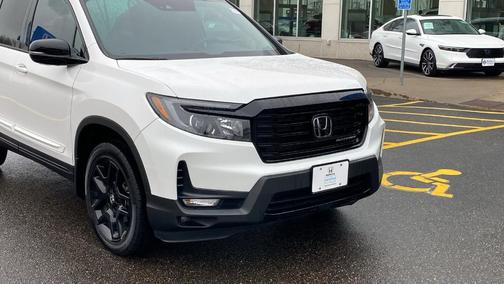 2024 Honda Passport Black Edition