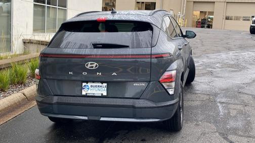 2024 Hyundai KONA EV SEL