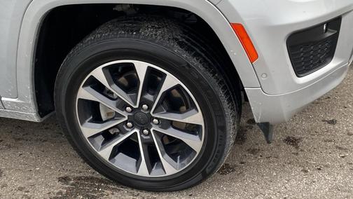 2022 Jeep Grand Cherokee L Overland