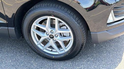 Agate Black Metallic 2024 Ford Edge SEL