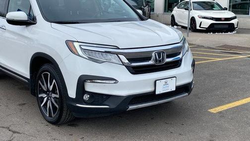 2022 Honda Pilot Touring 7-Passenger