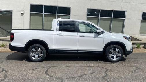 Platinum White Pearl 2026 Honda Ridgeline RTL