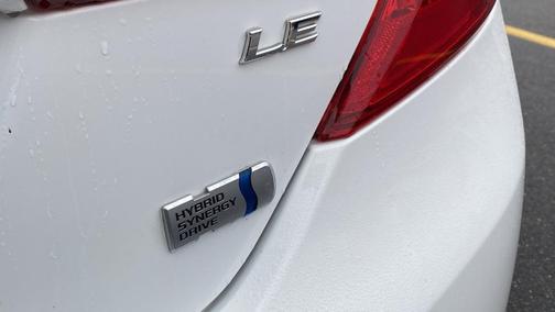 2014 Toyota Camry Hybrid LE