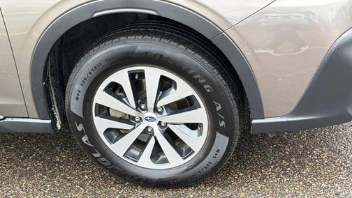 Brilliant Bronze Metallic 2021 Subaru Outback Premium