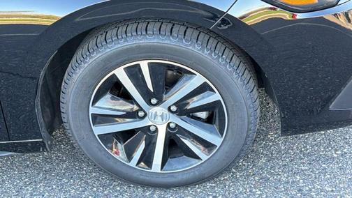 Crystal Black Pearl 2024 Honda Civic LX