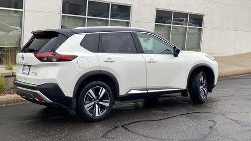 2021 Nissan Rogue Platinum