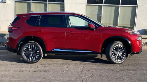 2024 Nissan Rogue Platinum