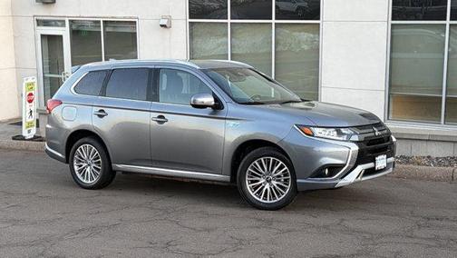 Alloy Silver Metallic 2022 Mitsubishi Outlander PHEV SEL