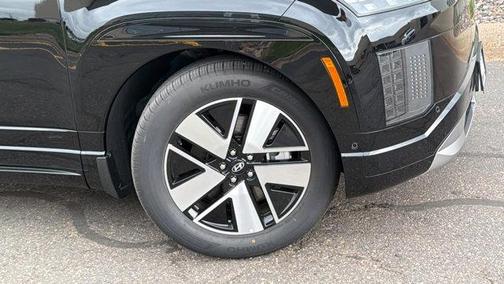 Black 2026 Hyundai IONIQ 9 SEL