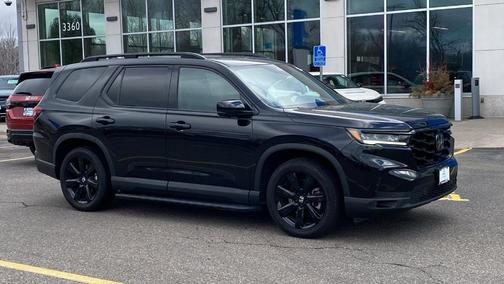 2025 Honda Pilot Black Edition