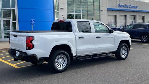 2023 Chevrolet Colorado WT