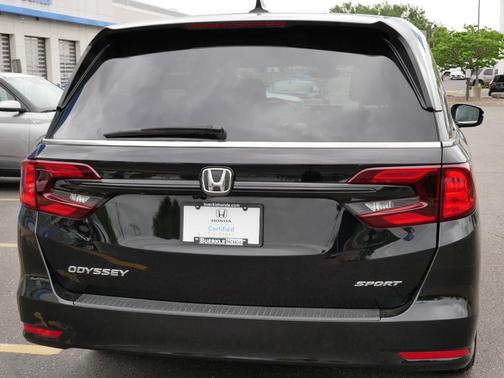2023 Honda Odyssey Sport