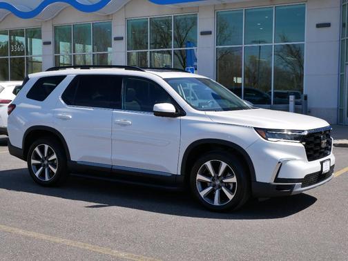 2025 Honda Pilot Elite