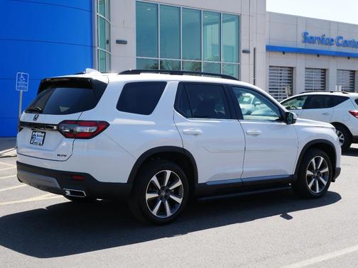 2025 Honda Pilot Elite