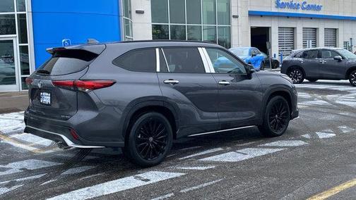 2023 Toyota Highlander 