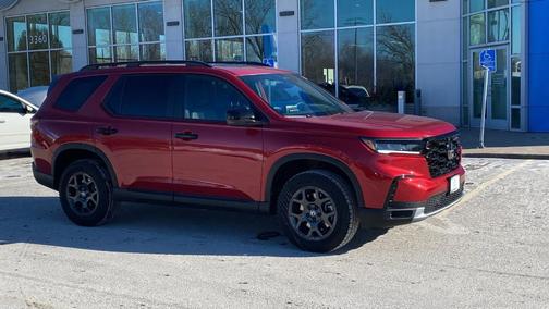 2025 Honda Pilot TrailSport
