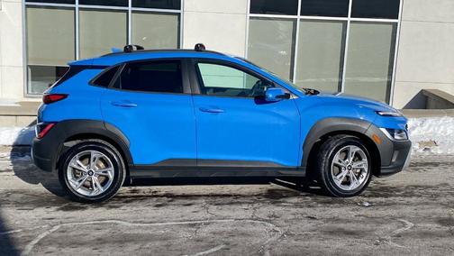 2023 Hyundai KONA SEL