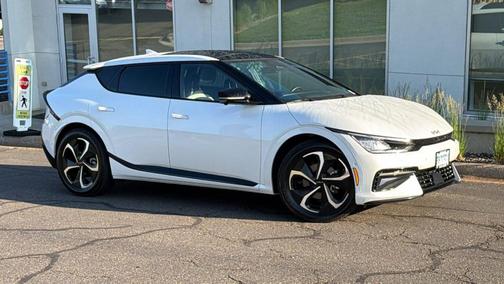 Snow White Pearl 2023 Kia EV6 GT-Line
