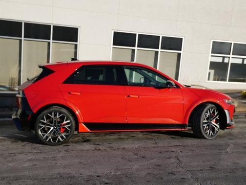 2025 Hyundai IONIQ 5 N Base