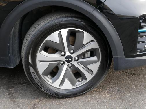 2022 Kia Niro EV EX