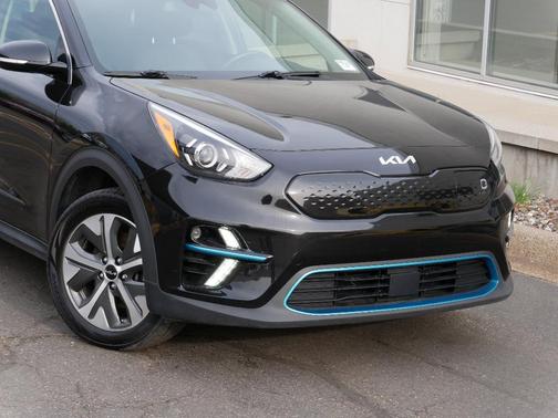 2022 Kia Niro EV EX