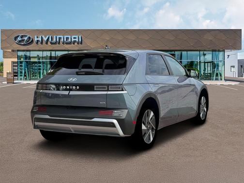2026 Hyundai IONIQ 5 SE