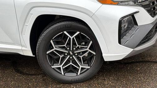 White Pearl 2024 Hyundai TUCSON Hybrid N Line