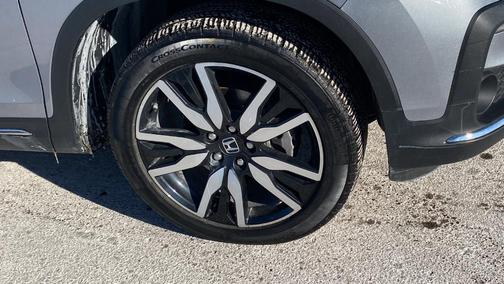 2021 Honda Pilot Touring 8-Passenger