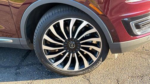Burgundy Velvet Metallic Tinted Clearcoat 2019 Lincoln Nautilus Black Label