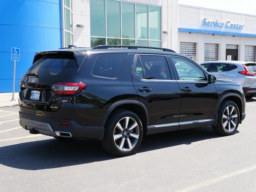 2025 Honda Pilot Elite