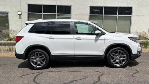 Platinum White Pearl 2023 Honda Passport EX-L