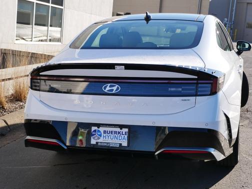 2025 Hyundai SONATA Hybrid Limited
