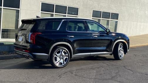 2025 Hyundai PALISADE SEL Premium