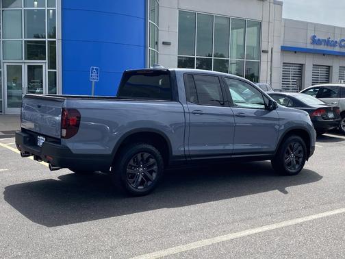 2025 Honda Ridgeline Sport