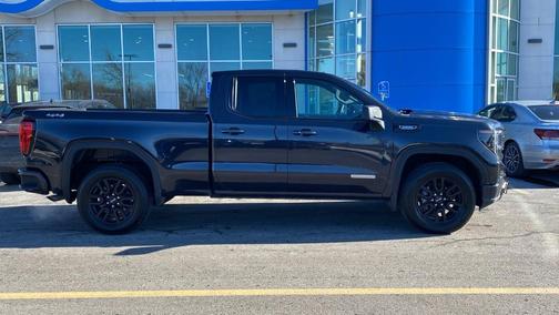 2025 GMC Sierra 1500 Elevation