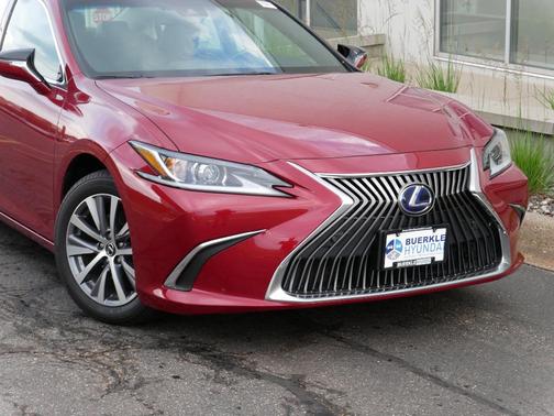 2021 Lexus ES 300h ES 300h
