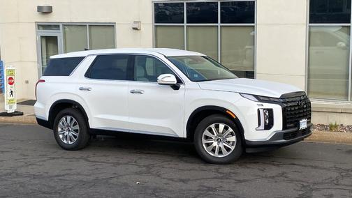 2025 Hyundai PALISADE SE