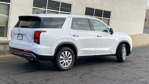 2025 Hyundai PALISADE SE