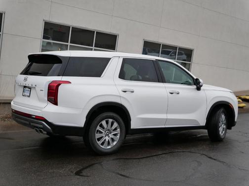 2025 Hyundai PALISADE SE