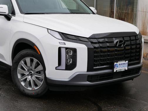 2025 Hyundai PALISADE SE