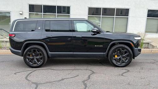 Midnight Black 2024 Rivian R1S Adventure Quad Motor Large Pack