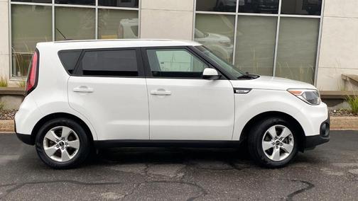 2018 Kia Soul Base