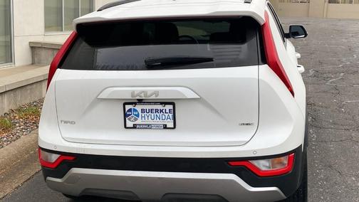 2024 Kia Niro Plug-In Hybrid EX