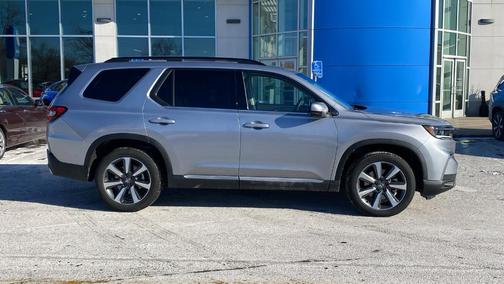 2025 Honda Pilot Elite
