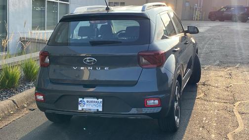 2024 Hyundai VENUE Limited