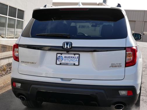 2021 Honda Passport Elite